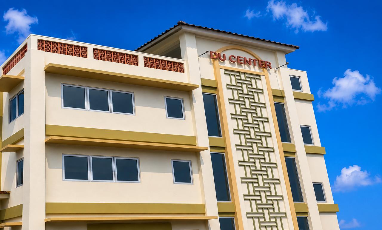 Gedung DU Center
